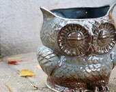 Vintage style large owl planter
