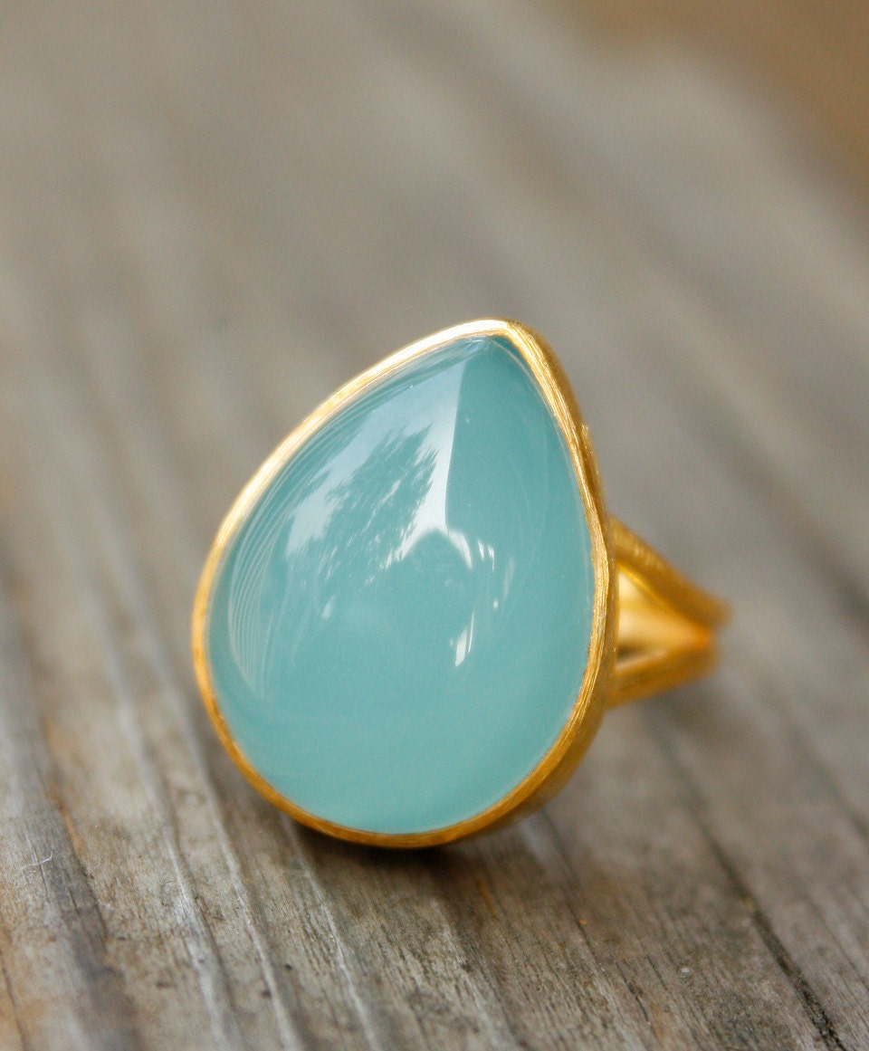 Sea Green Chalcedony Ring - Teardrop Shape - Mint Green, Adjustable