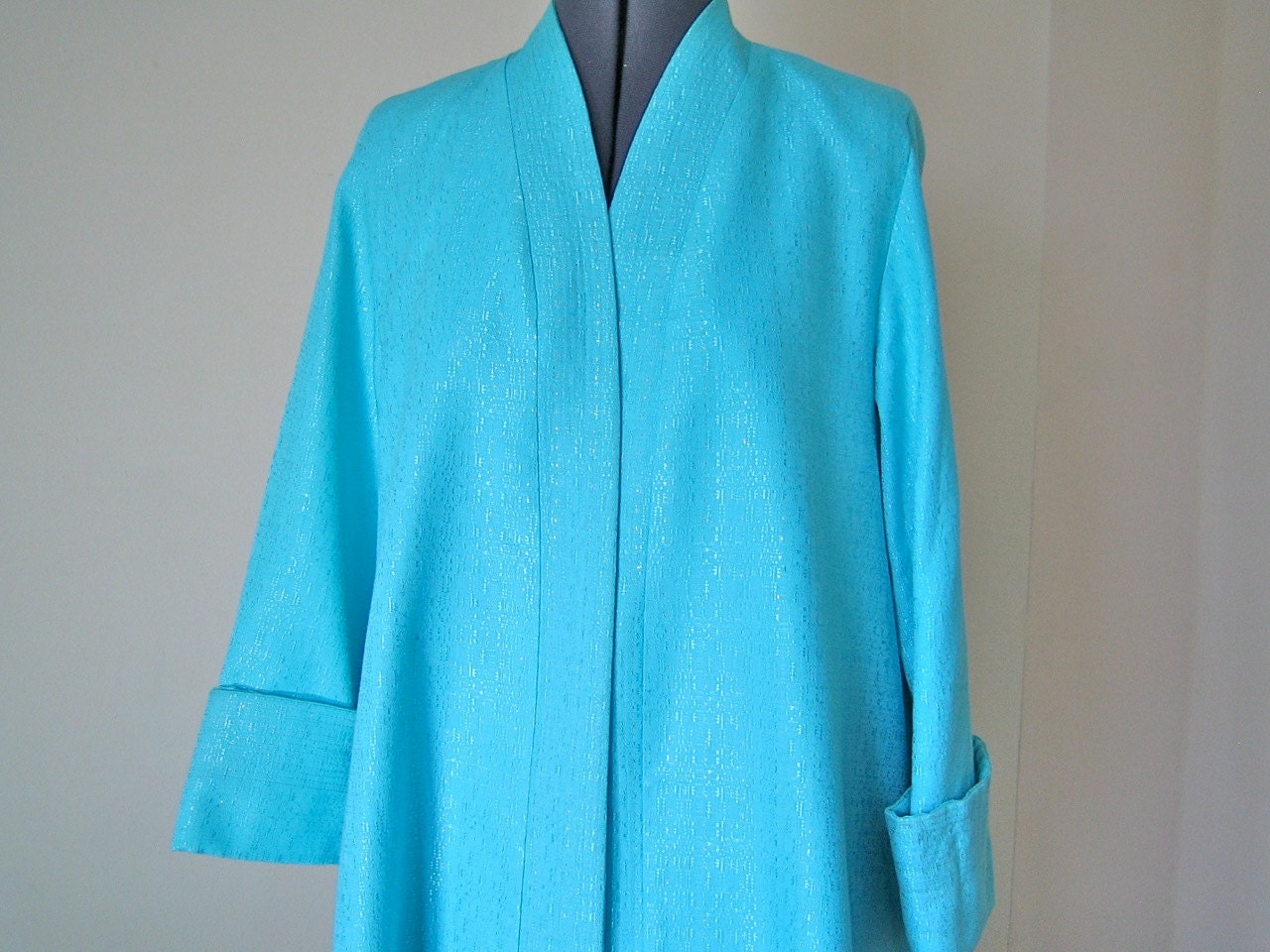 1950s Coat Light weight vibrant sky blue jacket with Gold flecks M L