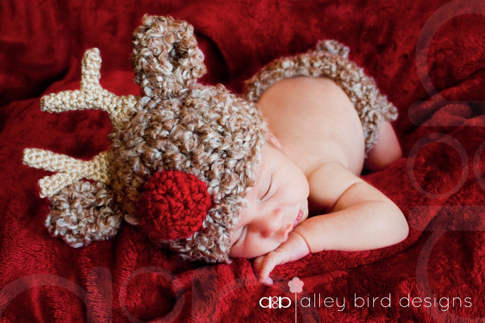 Newborn Reindeer Hat and Diaper Cover Set