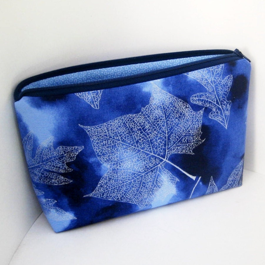 Make-up Zipper Pouch BLUE LEAVES Cosmetic Bag