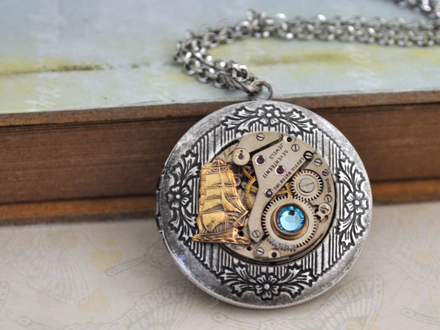JOURNEY TILL End Of TIME steampunk vintage watch movement necklace in antiqued silver