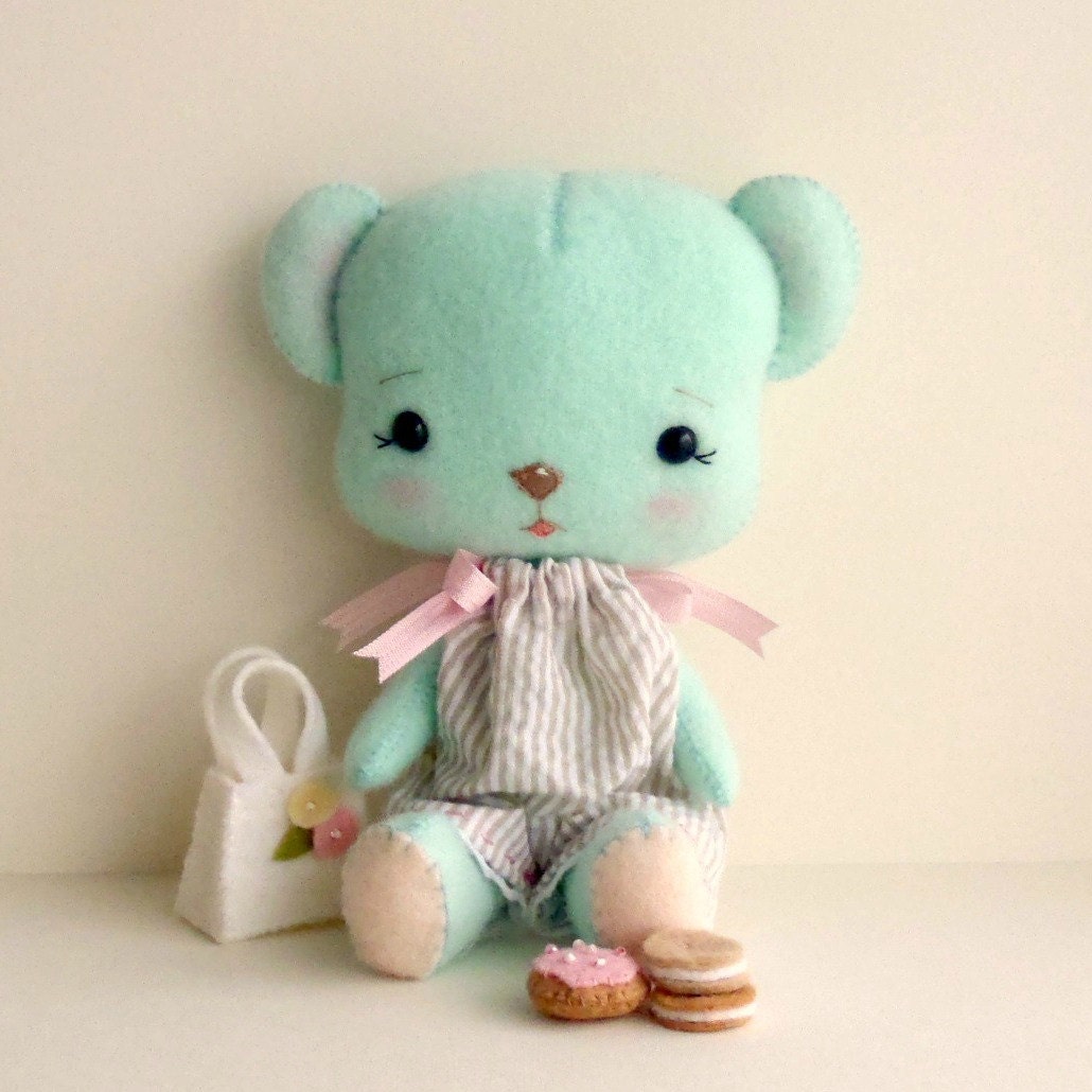 Biscuit Bear pdf Pattern