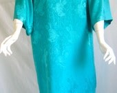 vtg GUMPS 1970s silk san fransisco floral print caftan kaftan