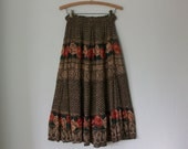 90s Gypsy Skirt ... Vintage Floral Rose Print Midi ... Small / Medium