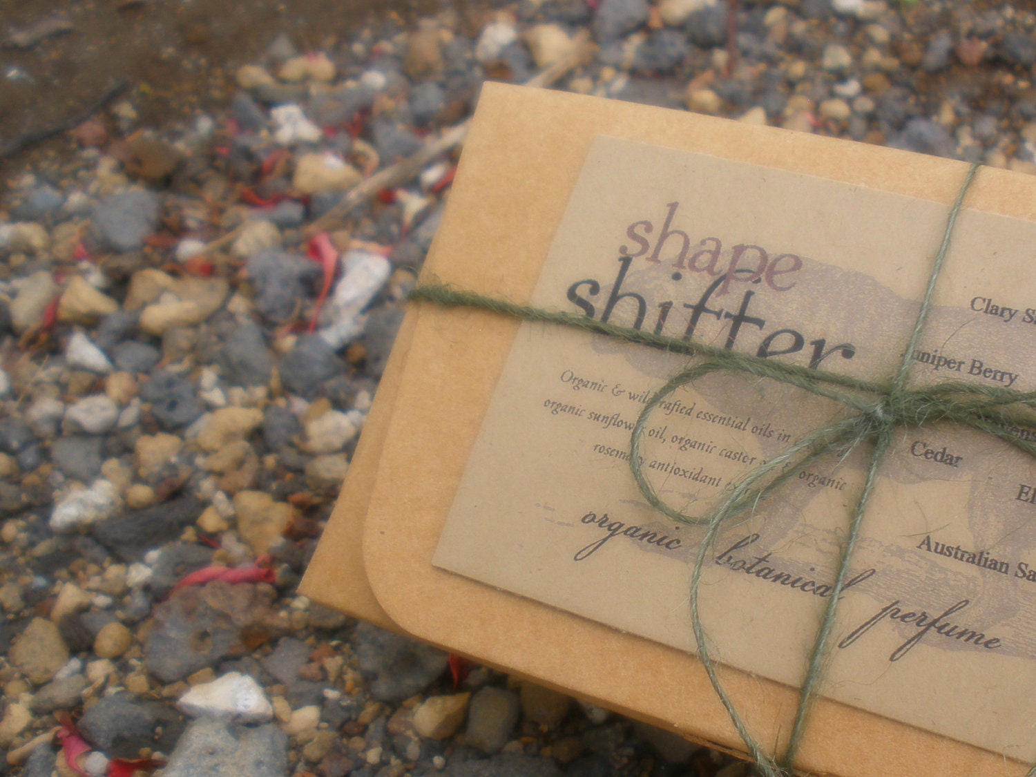 Shapeshifter organic botanical perfume oil