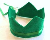 kiara five point eco friendly felt crown with adjustable ribbon tie. available in 22 colors.  party, play, pretend.