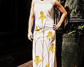 vintage 70s  Maxi dress yellow iris print Alfred Shaheen