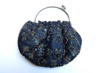 FREE SHIPPING Vintage Embroidered Black Gold Handbag Purse