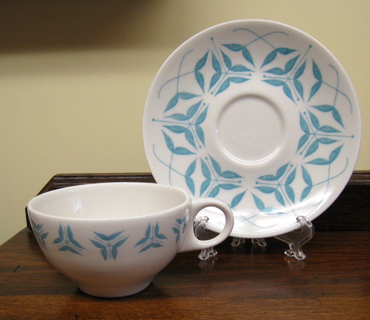 Tea Cup Turquoise Blue on White Caribe by Carlos Montez Vintage Retro