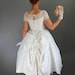 Sale - Vintage 1950s White Lace Wedding Dress. Tea Length. Fall Wedding. Audrey Hepburn. Full Skirt. Size Medium