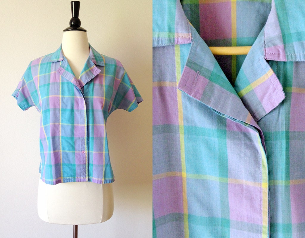1980s pastel purple and aqua plaid crop dolman sleeve shirt s