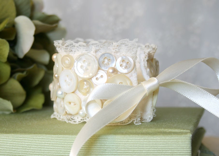Bride Bracelet, Vintage Button and Pearl, Cuff Bracelet, Ivory White Bracelet, Bridesmaid Wrist Corsage