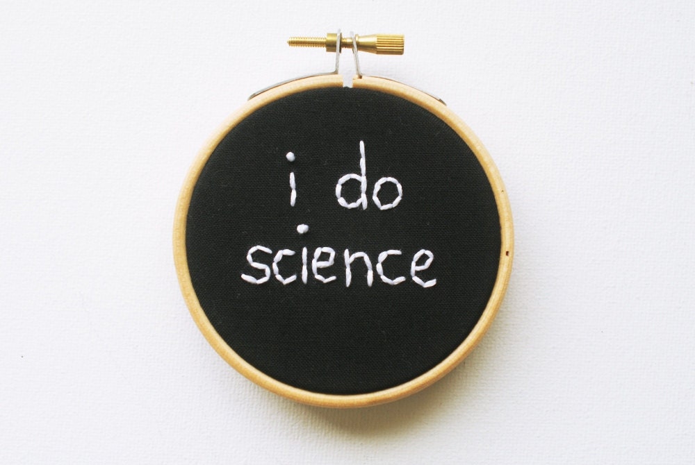 I Do Science - Mini Embroidery Hoop Art - Chemistry Biology Physics - Geeky Holiday Ornament
