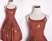 Vintage 1950s Rustic Autumn Fall Fashion Brown Cotton Dress with Honey Mustard Flowers / Vintage Dress / Dress / Dresses / 1295