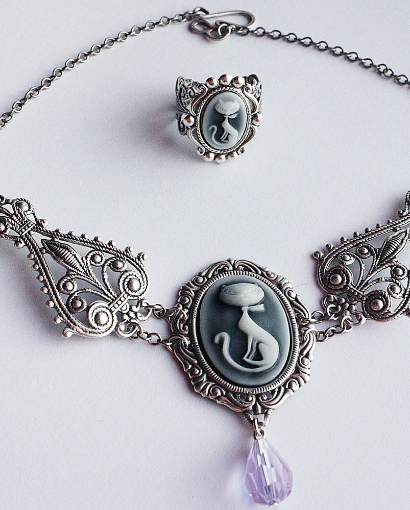 Cute   Silver Filigree  Victorian  Gothic necklace