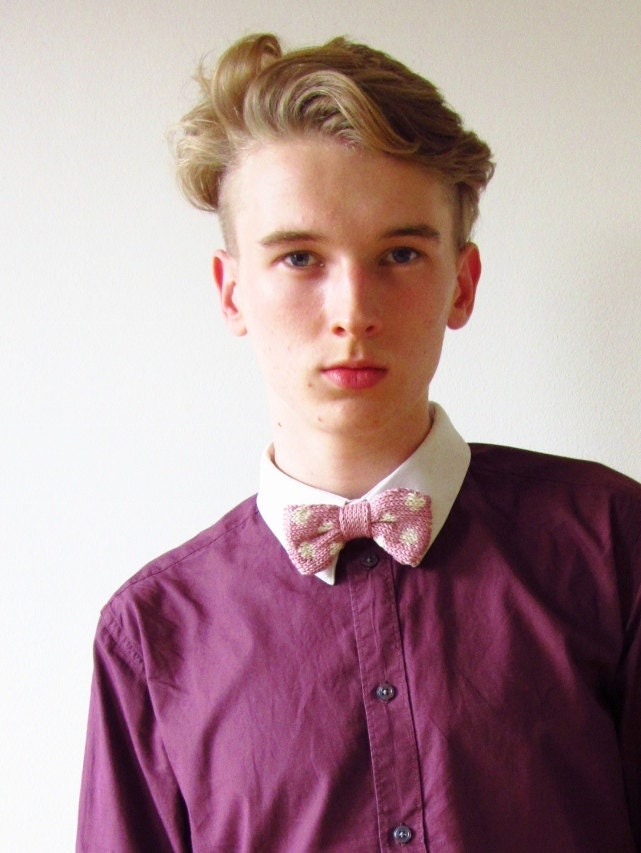 Polka Dot Knitted Bow Tie in Pink - Quirky Colorful