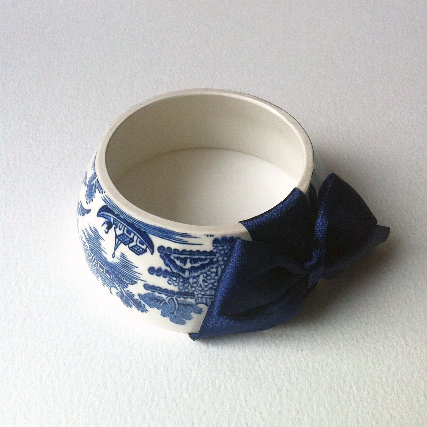 StayGoldMaryRose - Striking vintage blue willow pattern teacup bracelet with deep navy blue hand made satin bow.