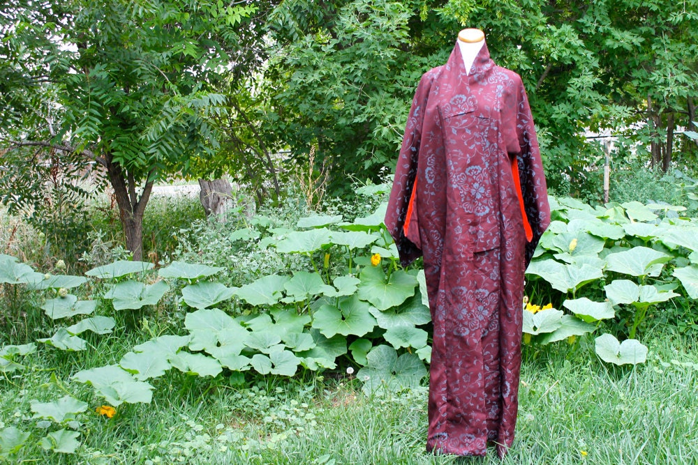 Vintage Silk KIMONO Cranberry with a blue Grey Floral Print KIMONO