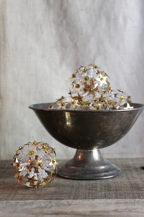 v i n t a g e star sequin and bead ornaments- gold, stars, sequins