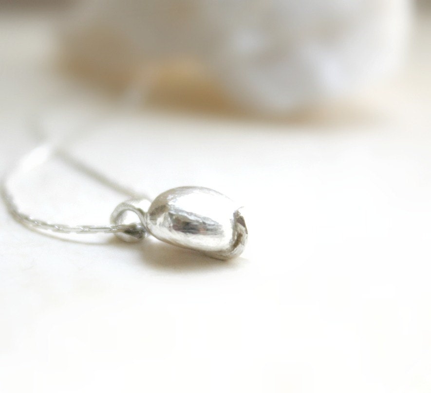 Solitaire Fine Silver Necklace, Layering Pebble Necklace, Small, Delicate