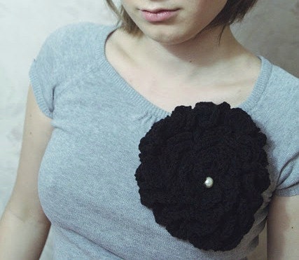 Extra Large Crochet Flower Brooch,Crocheted flower pin in black with a white pearl