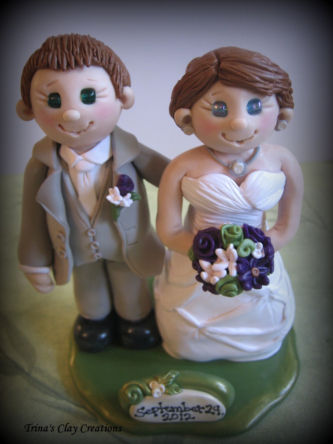 Bride and Groom Wedding Cake Topper with Date Plaque Personalized Polymer Clay Topper/Keepsake