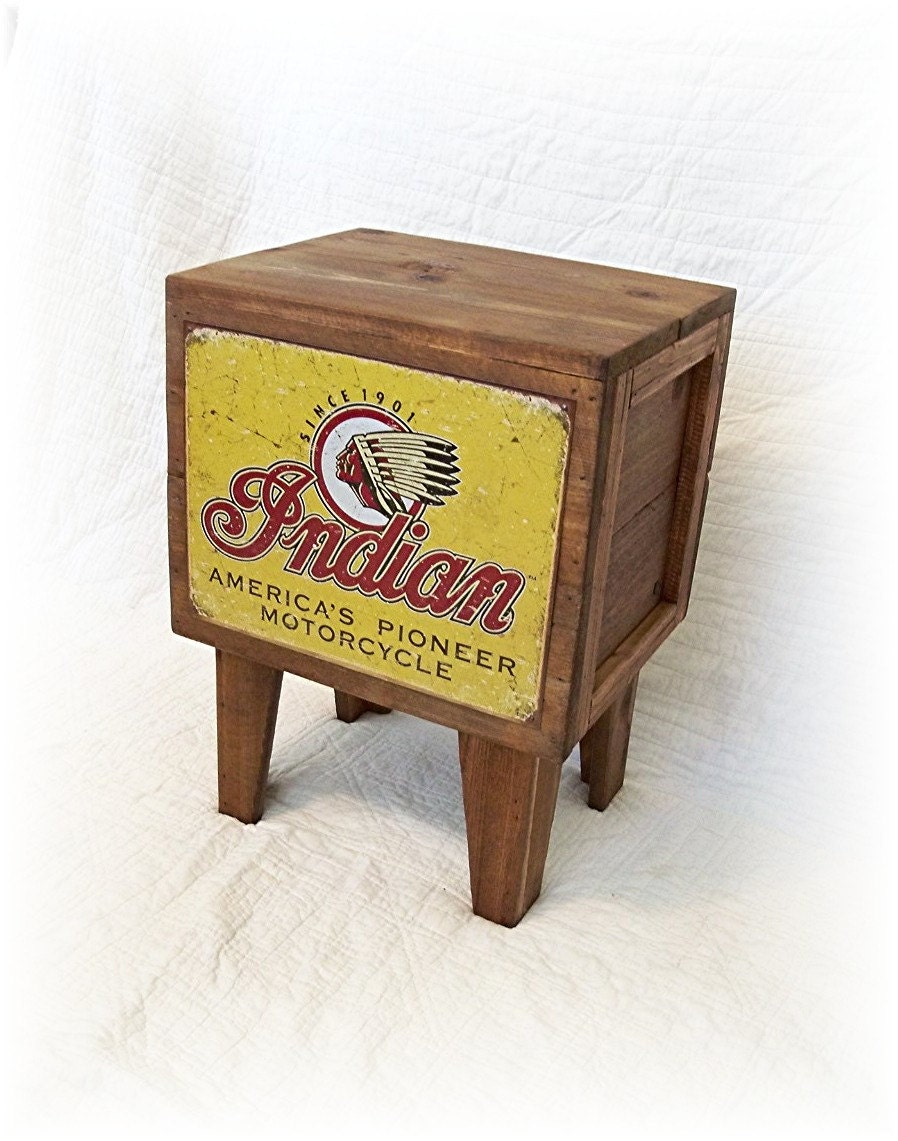 INDIAN MOTORCYCLE Shipping Crate TABLE 1901 Americas Pioneer Motor Bike Metal Advertising Sign Distressed WooD Upcycled and ReNeWeD