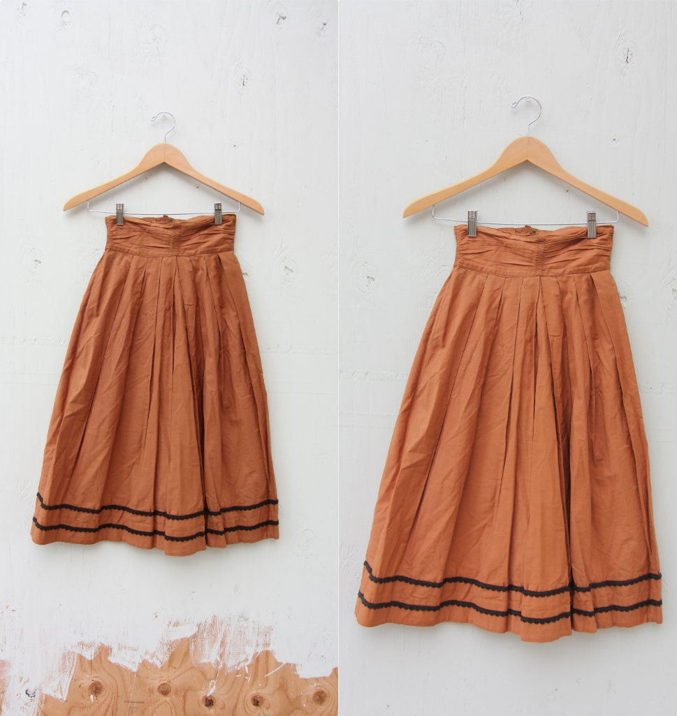 1950s Carmel Scalloped Edge Full Skirt / Extra Small