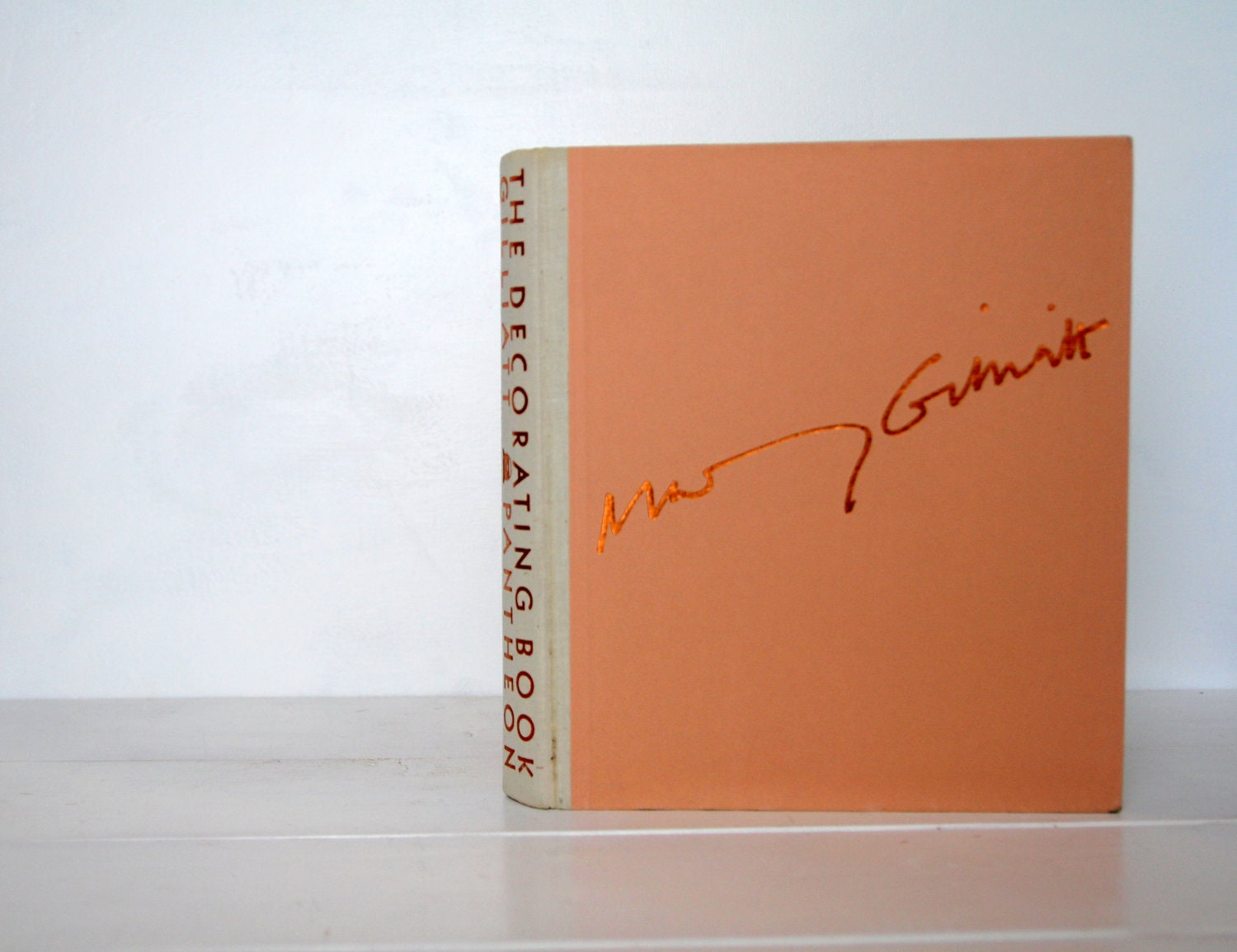 The Decorating Book by Mary Gilliatt - Pantheon Books 1981