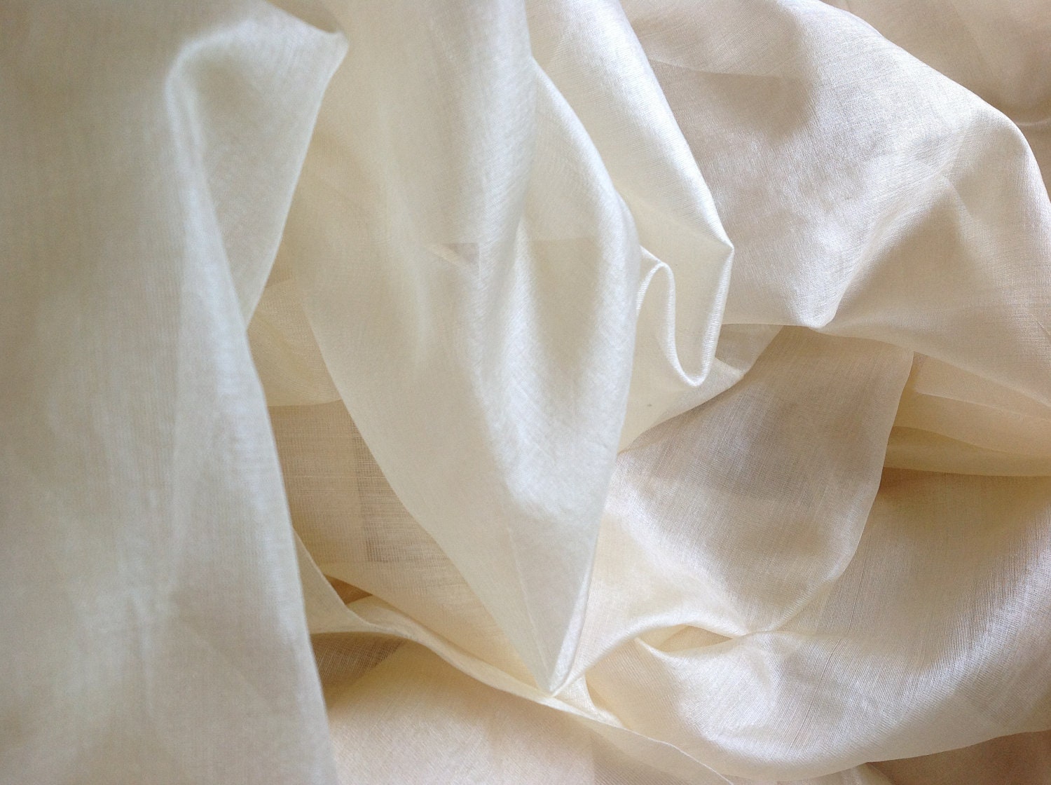 Pure Silk Fabric Yardage. Ahimsa Peace Silk. Natural Silk fabric, unbleached. 40 gms.