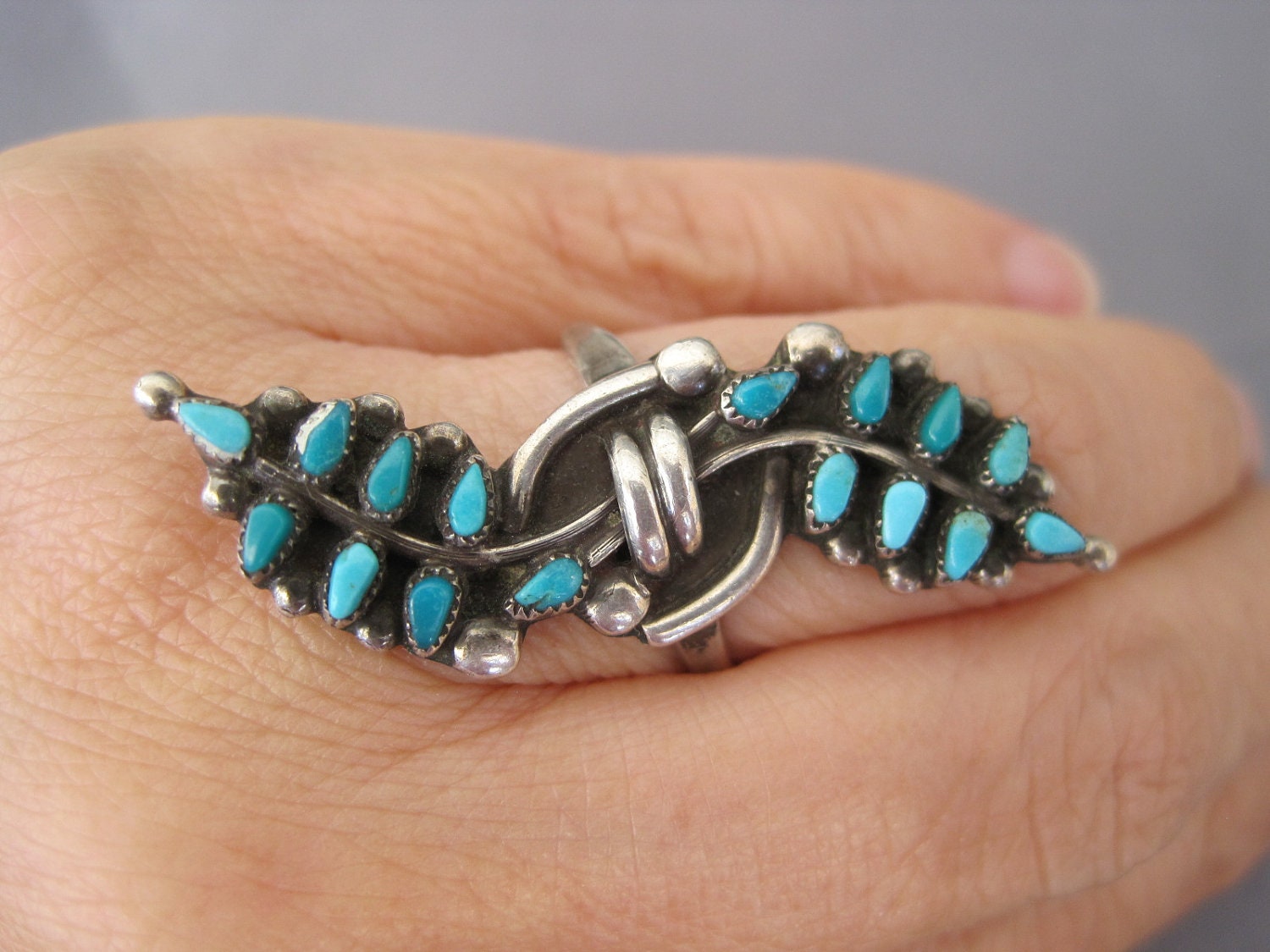 Sterling Turquoise Needlepoint Zuni Ring
