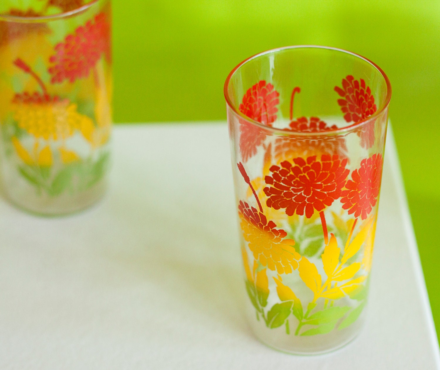 Swanky Swigs, Sof 6 Vintage Drinking Glasses in Red, Yellow, Green