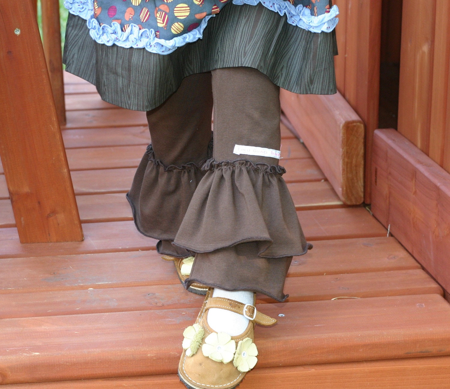 brown knit leggings with double ruffles sizes 12m - 8 girls