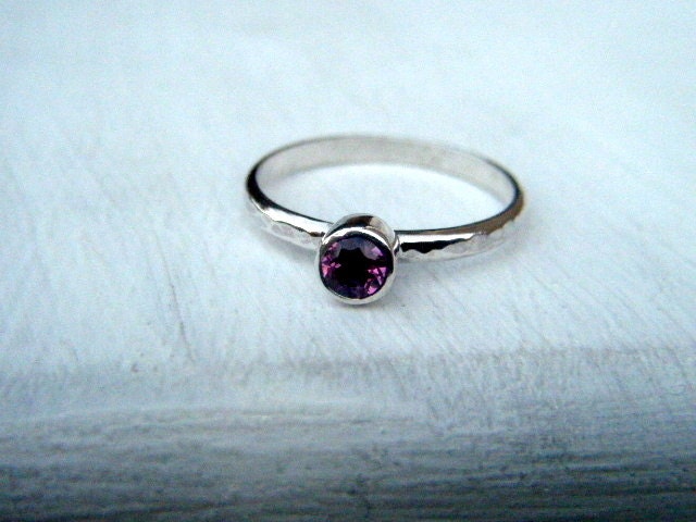 Garnet And Sterling Silver Stack Ring Size 6