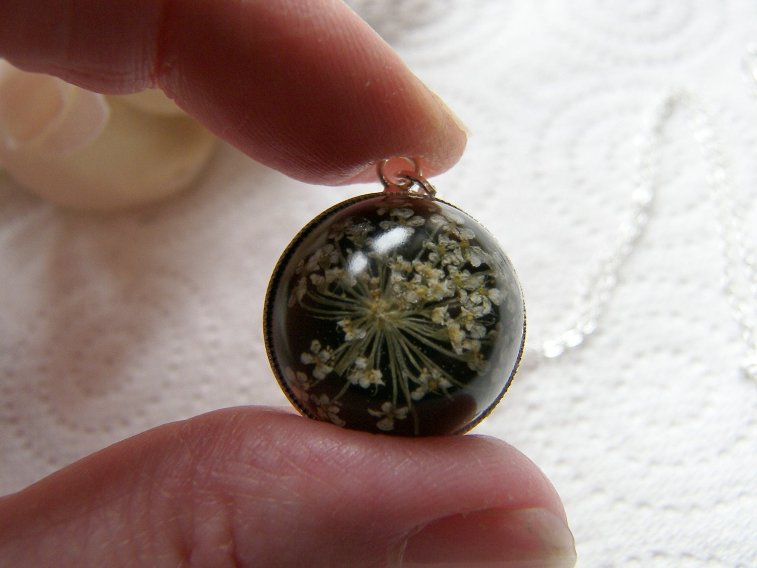 Queen Annes Lace Necklace, Real Flower, Botanical Necklace, Woodland, Black Resin Pendant, Eco Friendly