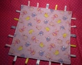 SLEEPYTIME ANIMALS for Baby GIRL - Ribbon Tag Blanket