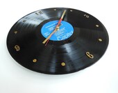 THE BEATLES Vinyl Record Wall Clock (The Beatles 1967-  1970)