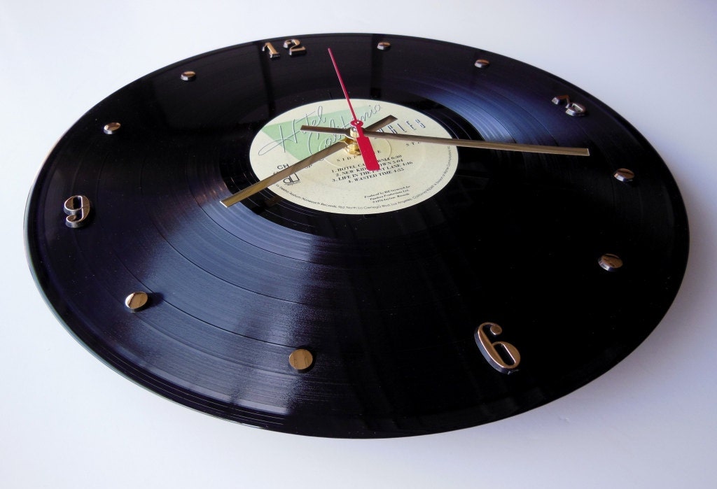 THE EAGLES Vinyl Record Wall Clock (Hotel California)