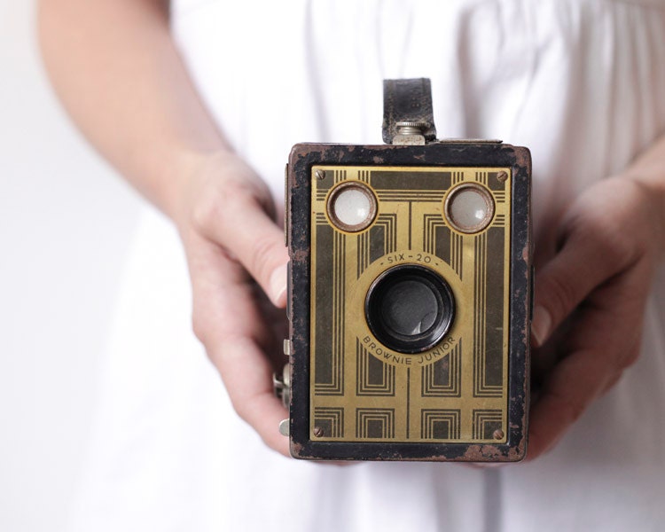 Vintage Box Camera - 1930s Art Deco Kodak Six-20 Brownie Junior