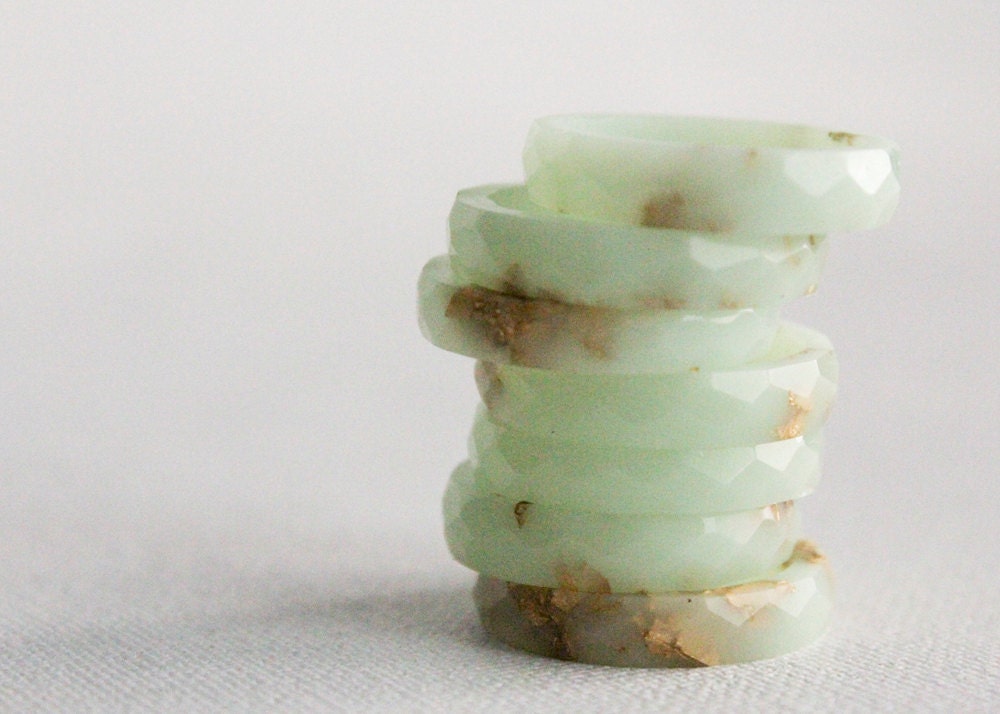 mint gold size 7.5 thin multifaceted eco resin ring