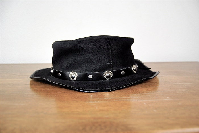 vintage hat, 1980's bohemian black suede cordoba hat w/ leather and concho sash