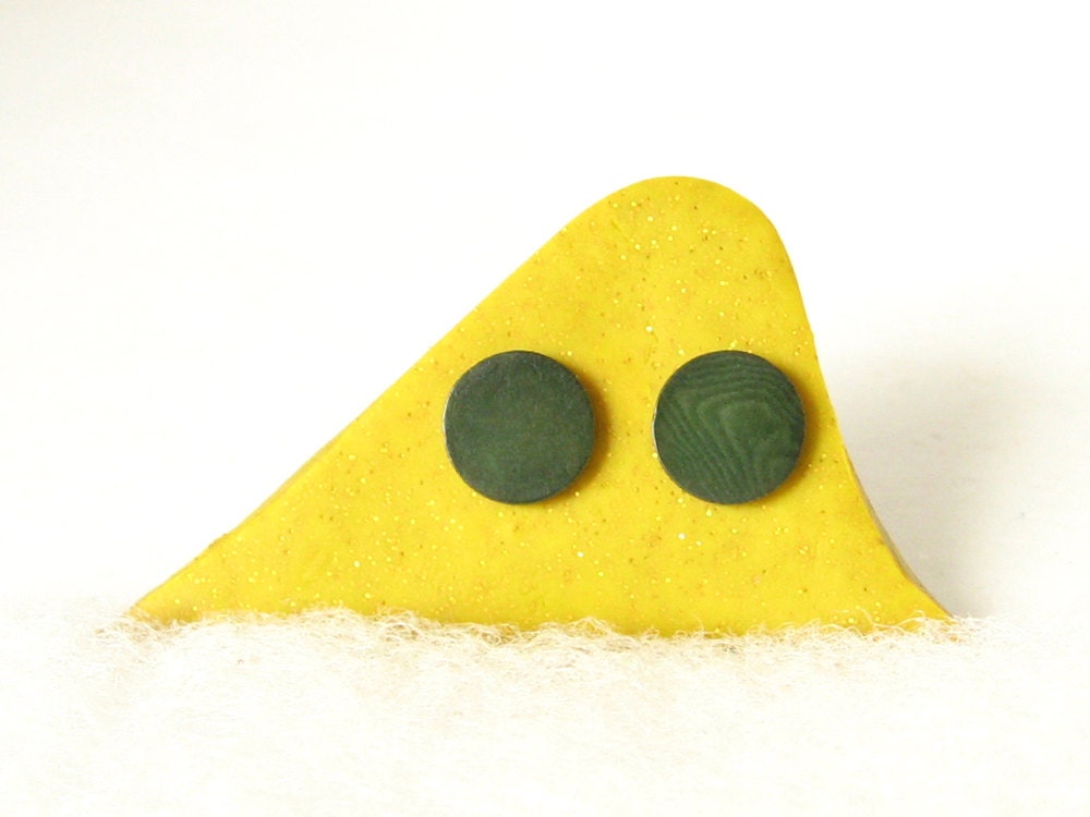 Small Forest Green Tagua Round Stud Earrings - Tagua Nut & Surgical Stainless Steel