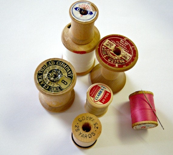 Vintage Instant Collection Wooden Spools Thread