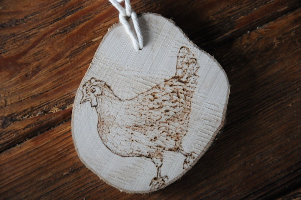 Easter decoration Rustic chicken plaque hanging sign, personalised personalized hen picture art engraved drawing with pyrography