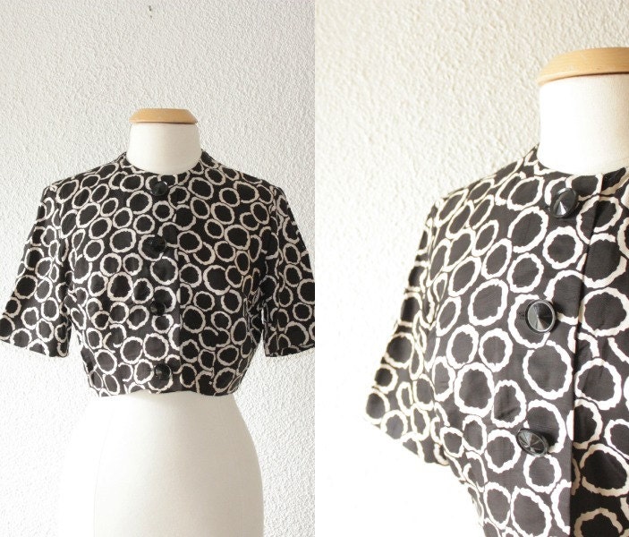 Vintage Betty Hartford Cropped Black and White Silk Jacket // Size M