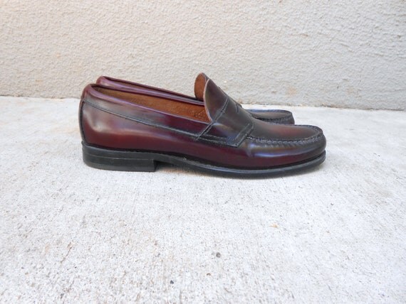 vintage 80s 90s GH BASS burgundy weejun loafer / womens size 8 C