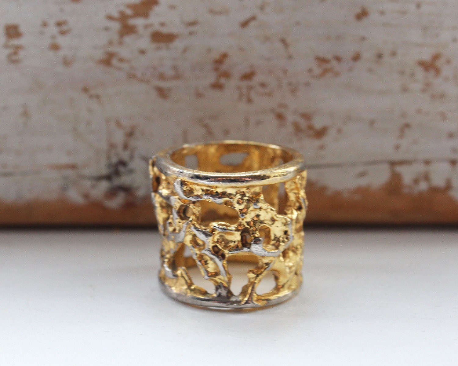 Vintage Filigree Ring, Gold tone Detailed Ring