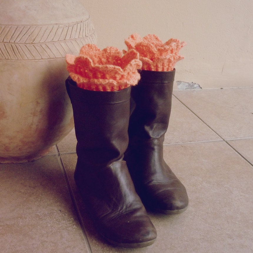 Boot Toppers Pattern Crochet PDF - Winter Accessory crochet - Lucy Leg Warmers, boot socks, boot topper, boot cuff -  PHOTO tutorial
