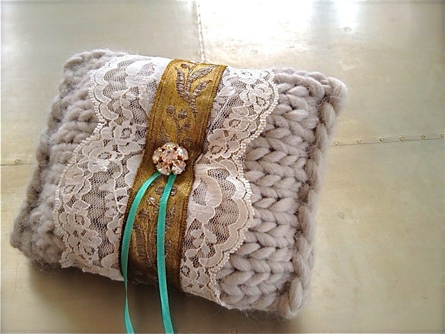 Wedding ring pillow, romantic, vintage